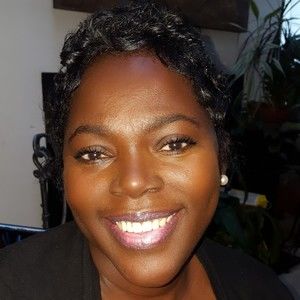 Meet your Posher, Simone